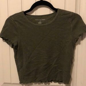 green short sleeve tee